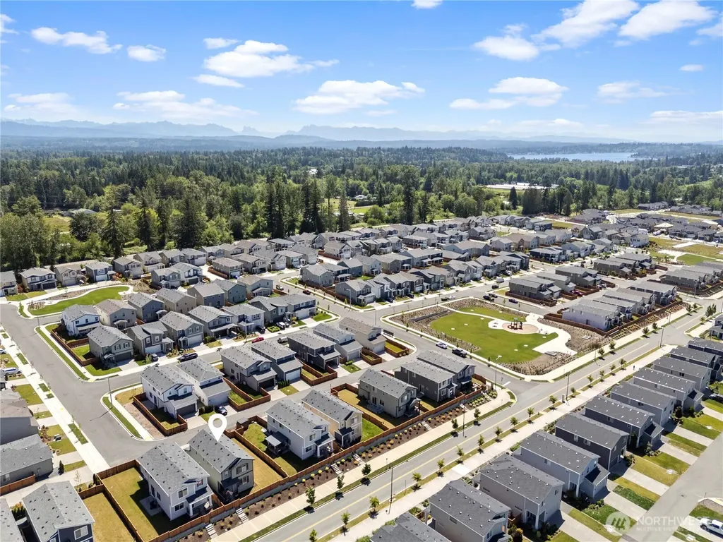 5215 87th Avenue NE Marysville WA 98270
