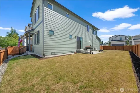 5215 87th Avenue NE Marysville WA 98270