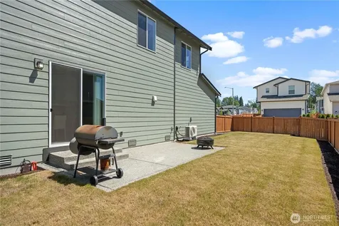 5215 87th Avenue NE Marysville WA 98270
