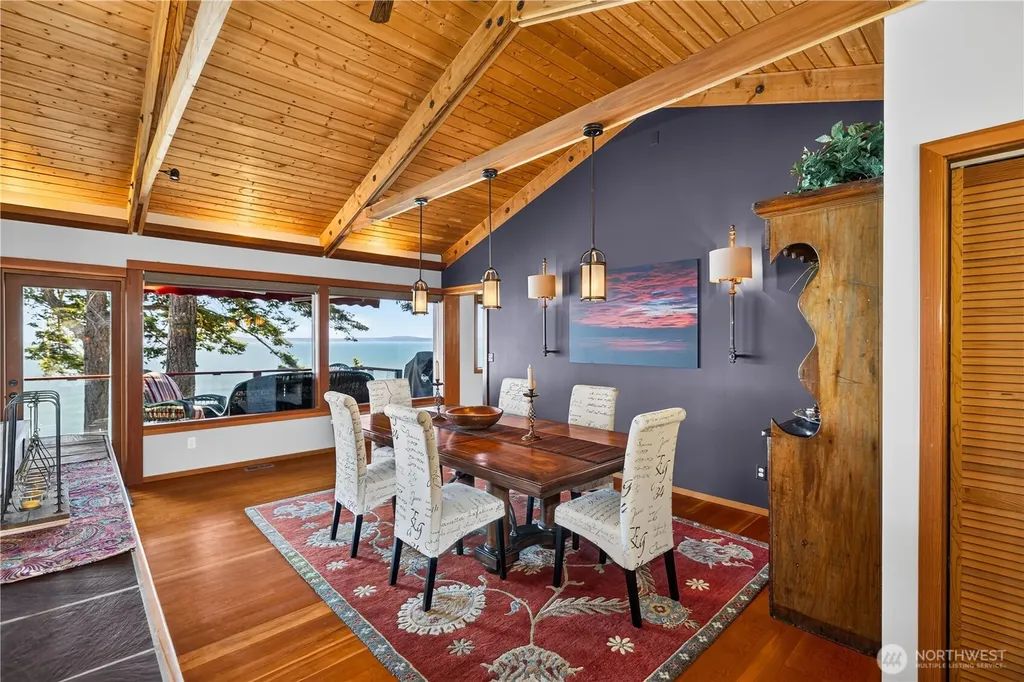 14122 Ervine Road Anacortes WA 98221