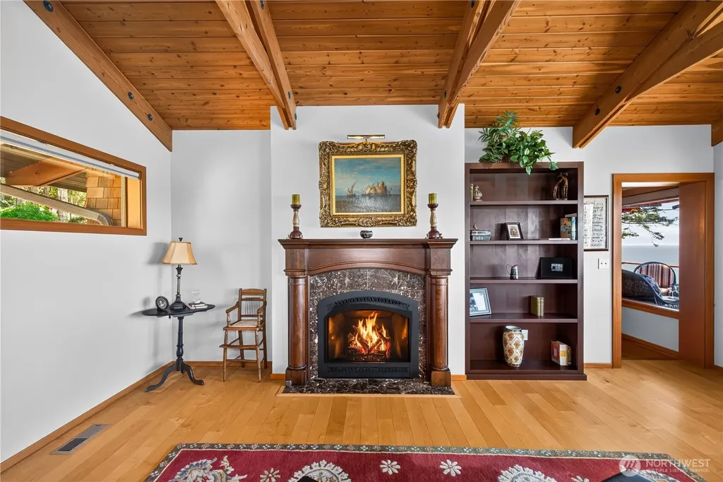14122 Ervine Road Anacortes WA 98221