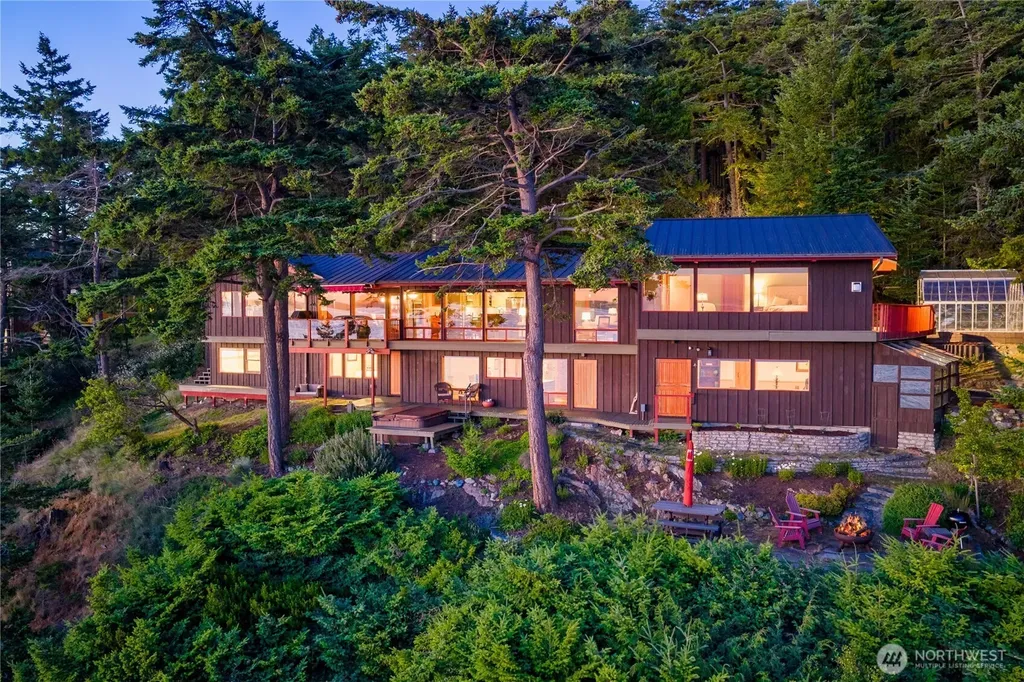 14122 Ervine Road Anacortes WA 98221