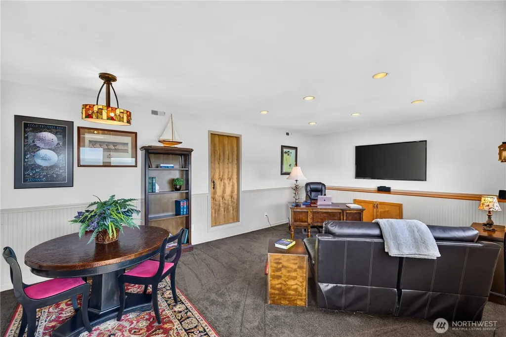 14122 Ervine Road Anacortes WA 98221