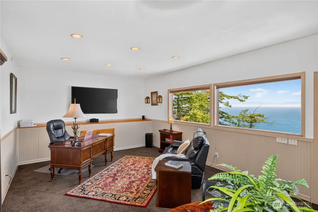 14122 Ervine Road Anacortes WA 98221