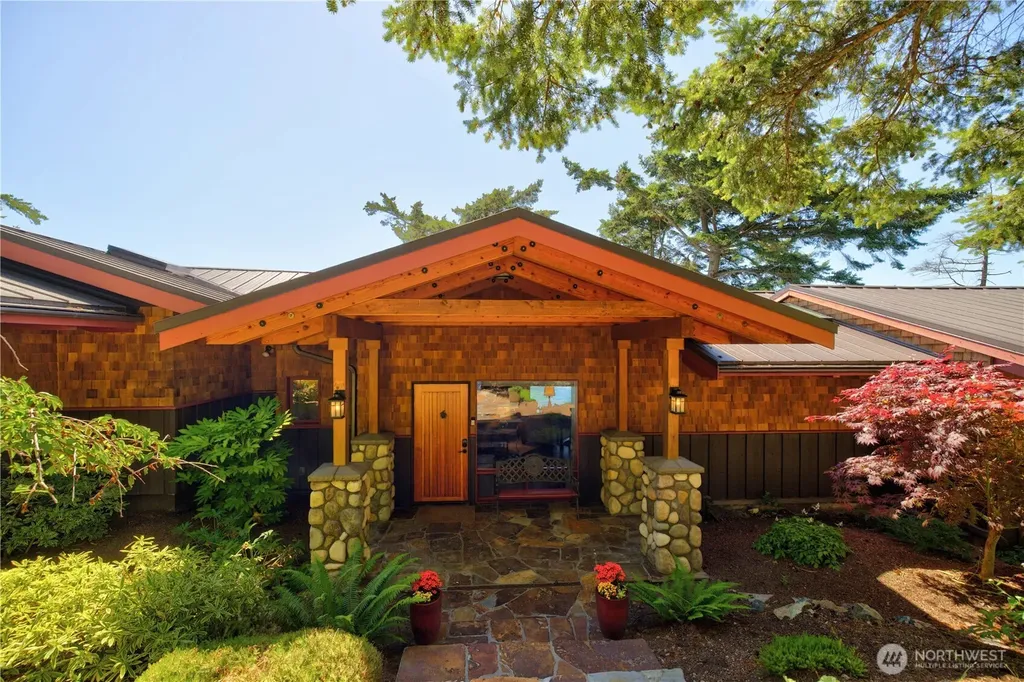14122 Ervine Road Anacortes WA 98221