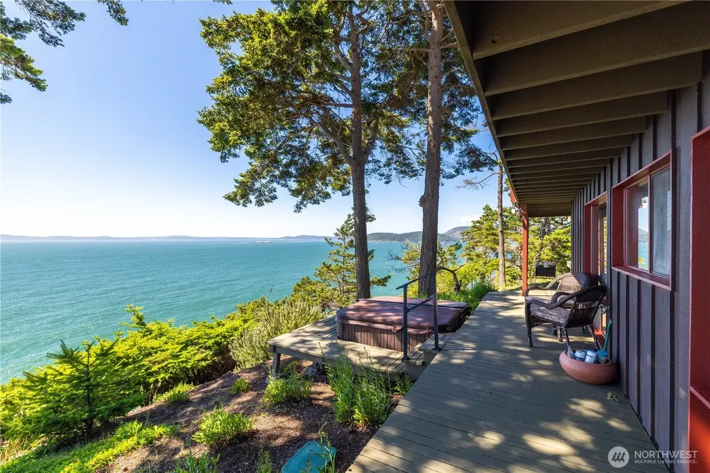 14122 Ervine Road Anacortes WA 98221