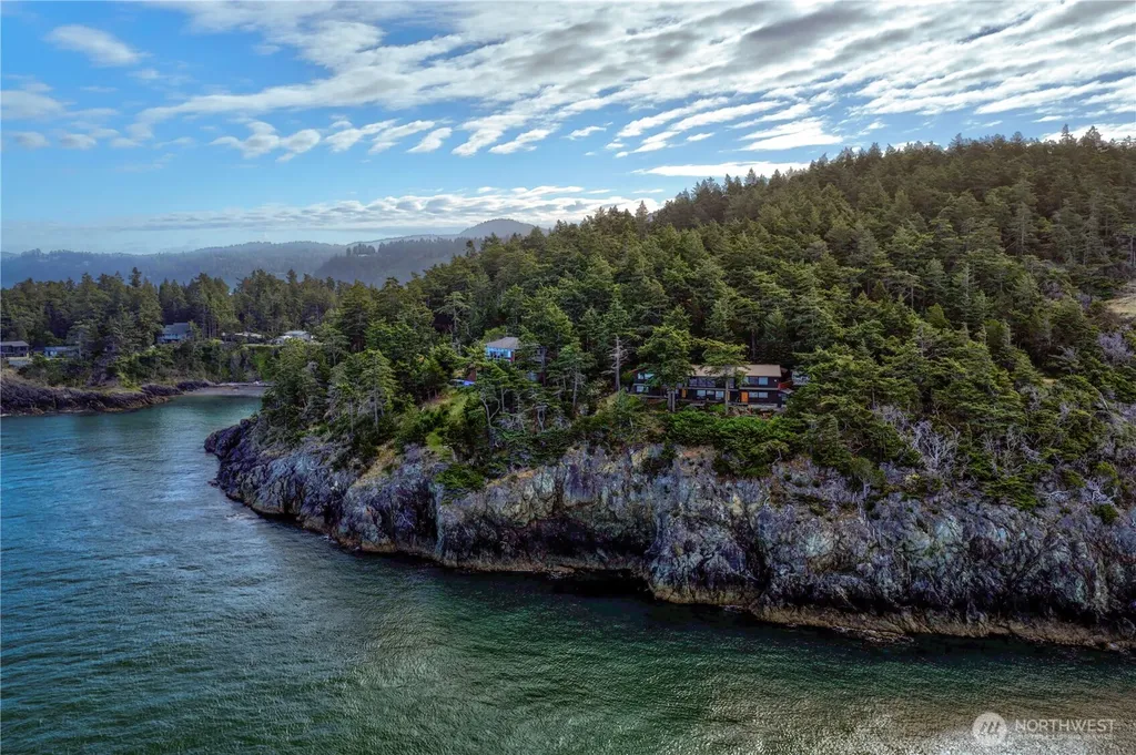 14122 Ervine Road Anacortes WA 98221