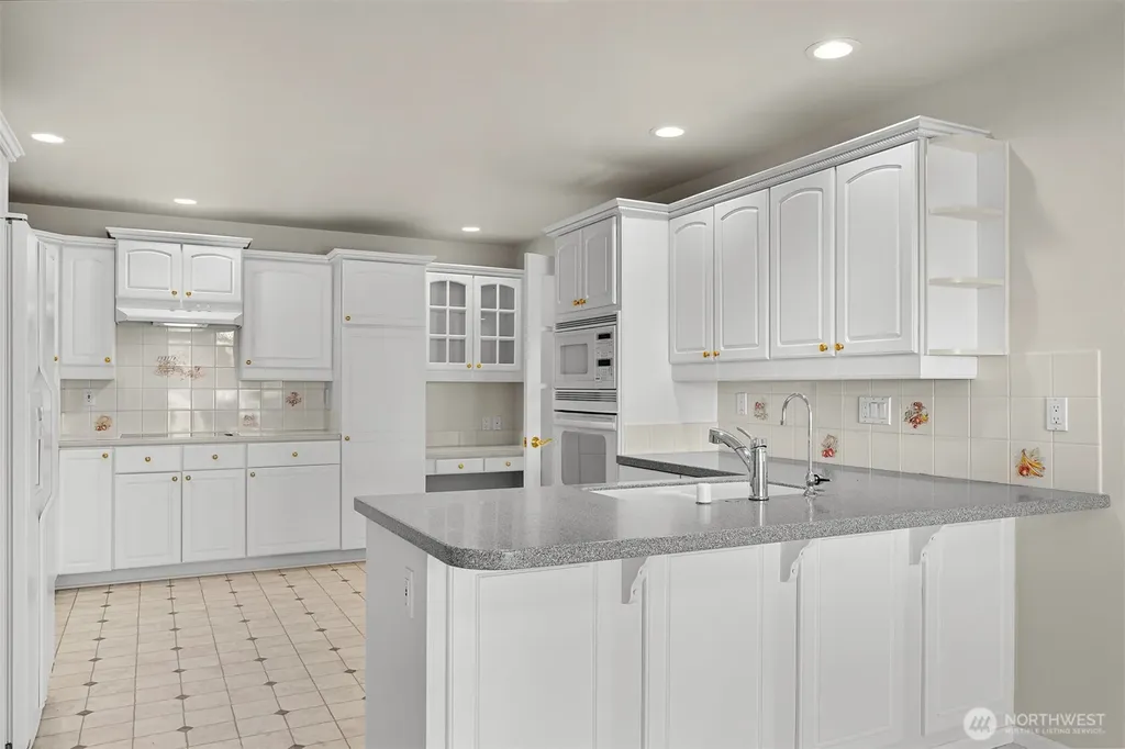 4020 Padden Hills Court Bellingham WA 98229