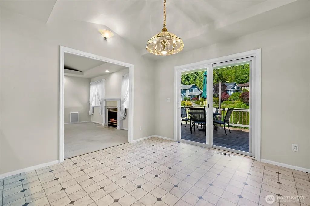 4020 Padden Hills Court Bellingham WA 98229