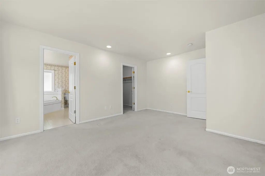 4020 Padden Hills Court Bellingham WA 98229