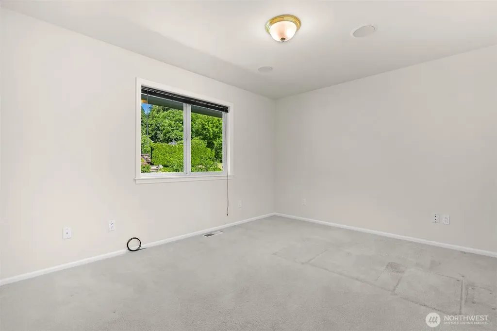 4020 Padden Hills Court Bellingham WA 98229