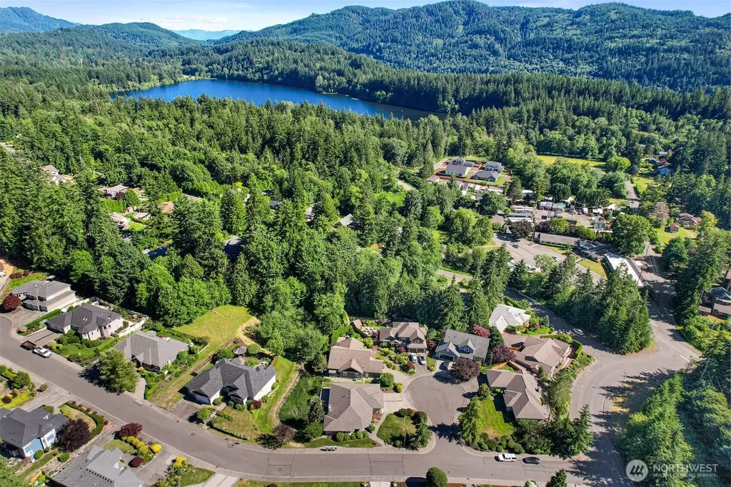 4020 Padden Hills Court Bellingham WA 98229