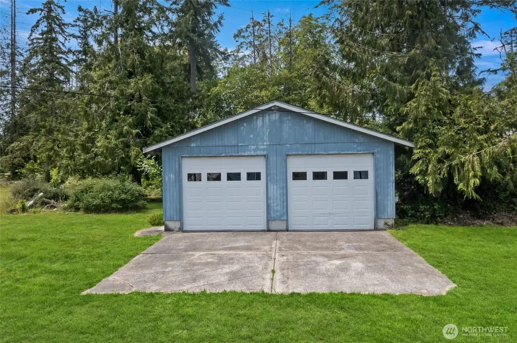 13327 Agate Beach Road Anderson Island WA 98303