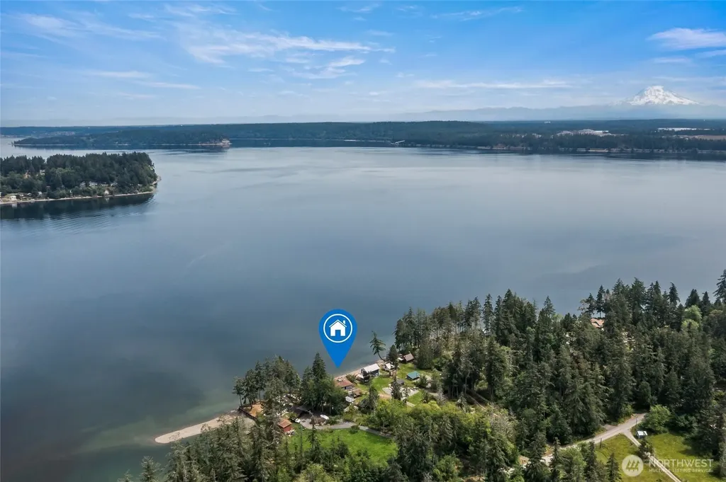 13327 Agate Beach Road Anderson Island WA 98303