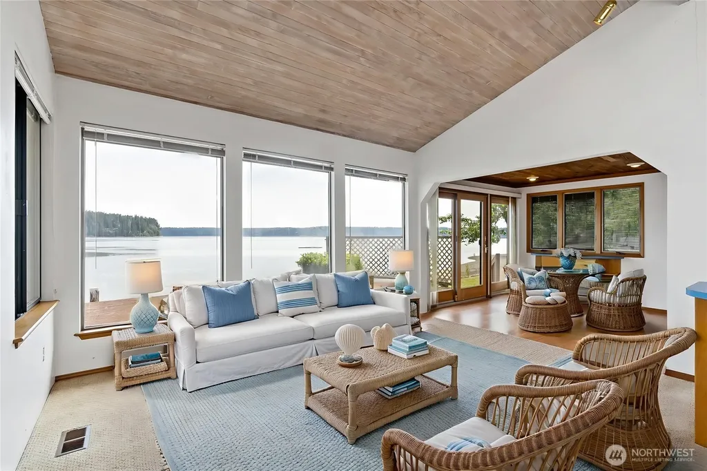 13327 Agate Beach Road Anderson Island WA 98303