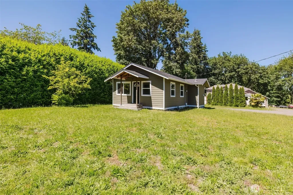 1470 Starlet Lane Port Orchard WA 98366