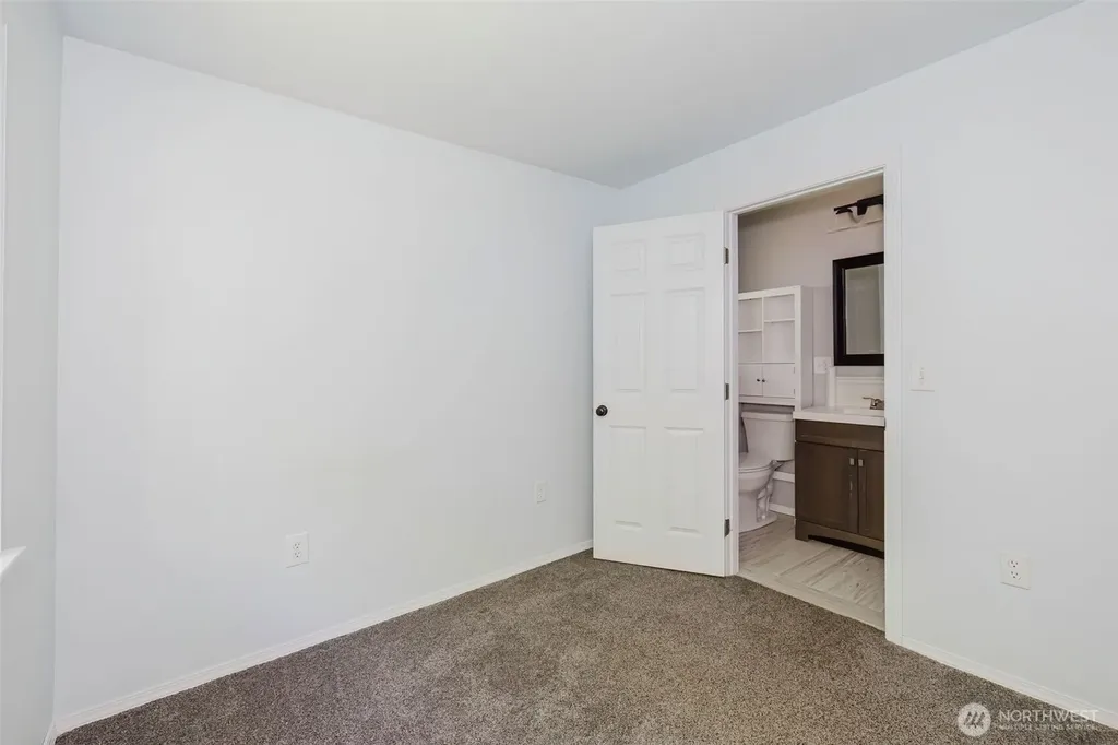 1470 Starlet Lane Port Orchard WA 98366