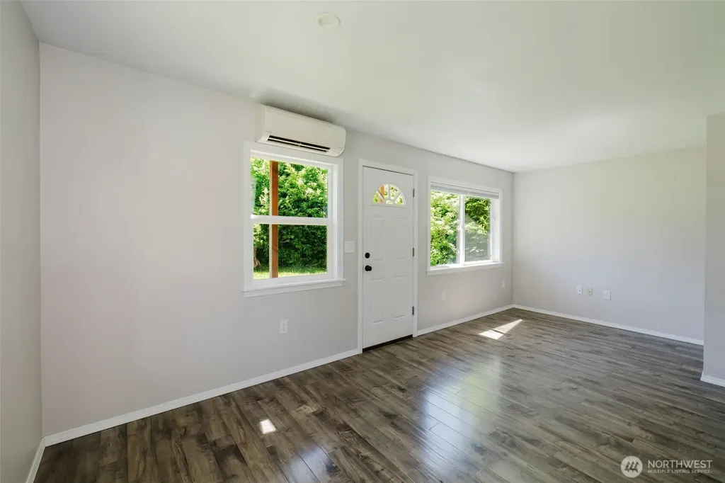 1470 Starlet Lane Port Orchard WA 98366