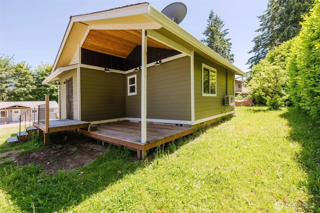1470 Starlet Lane Port Orchard WA 98366