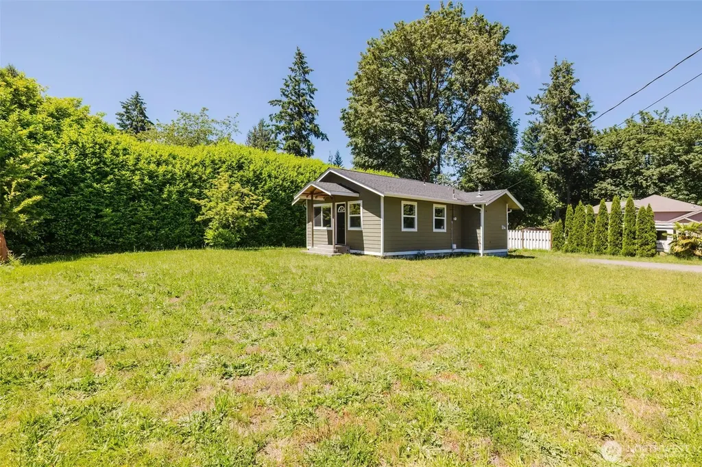 1470 Starlet Lane Port Orchard WA 98366