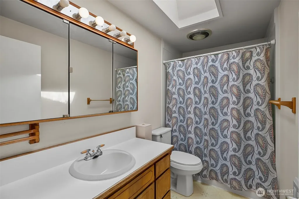 10520 20th Street SE Lake Stevens WA 98258