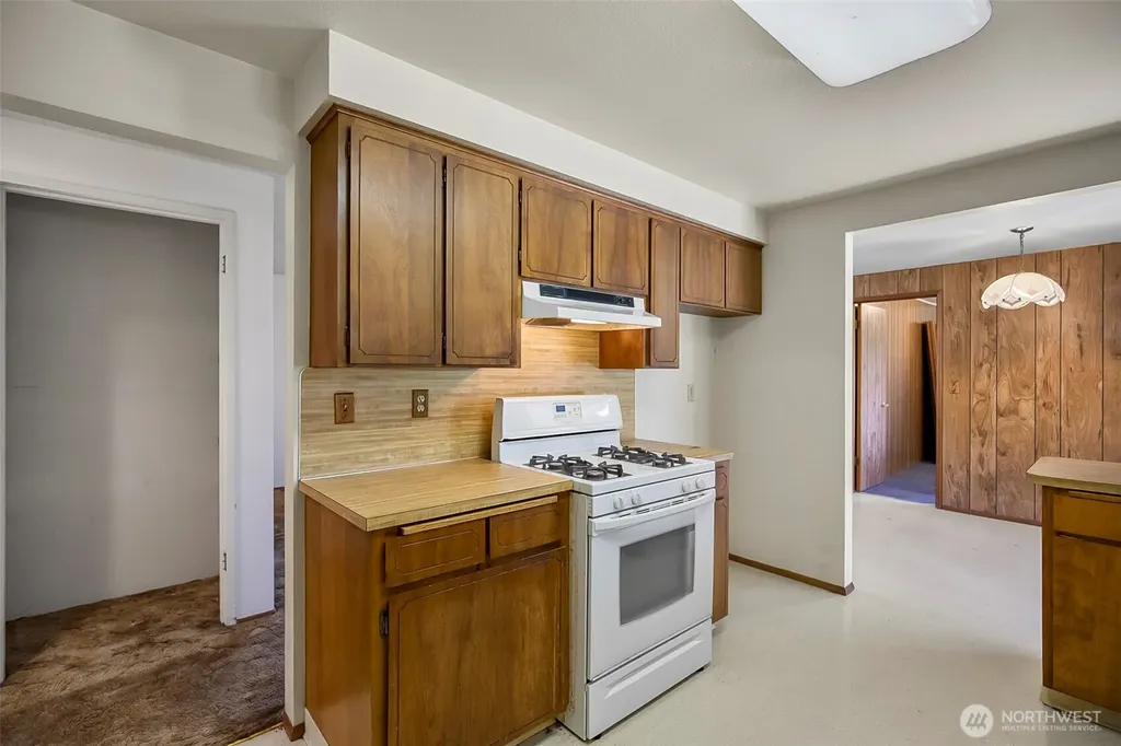 10520 20th Street SE Lake Stevens WA 98258