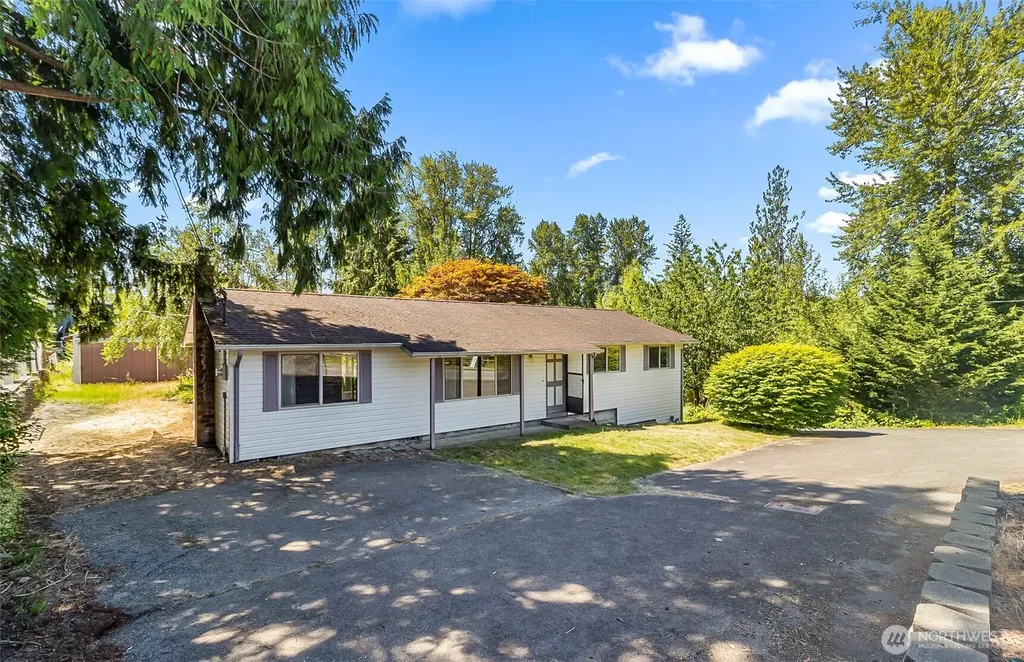 10520 20th Street SE Lake Stevens WA 98258