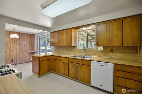 10520 20th Street SE Lake Stevens WA 98258