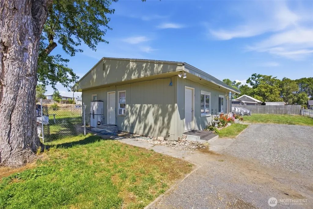 7918 Stanley Drive Moses Lake WA 98837