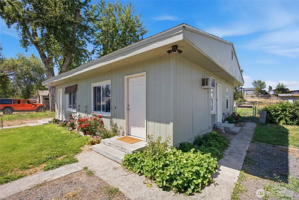 7918 Stanley Drive Moses Lake WA 98837