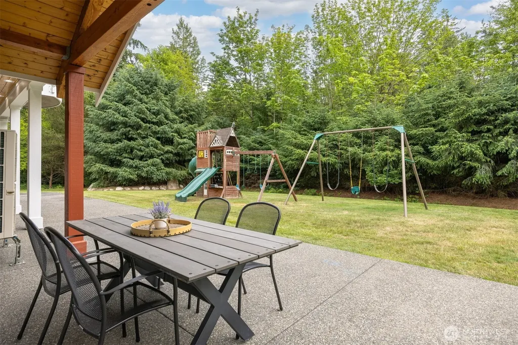 9580 Freedom Place Blaine WA 98230