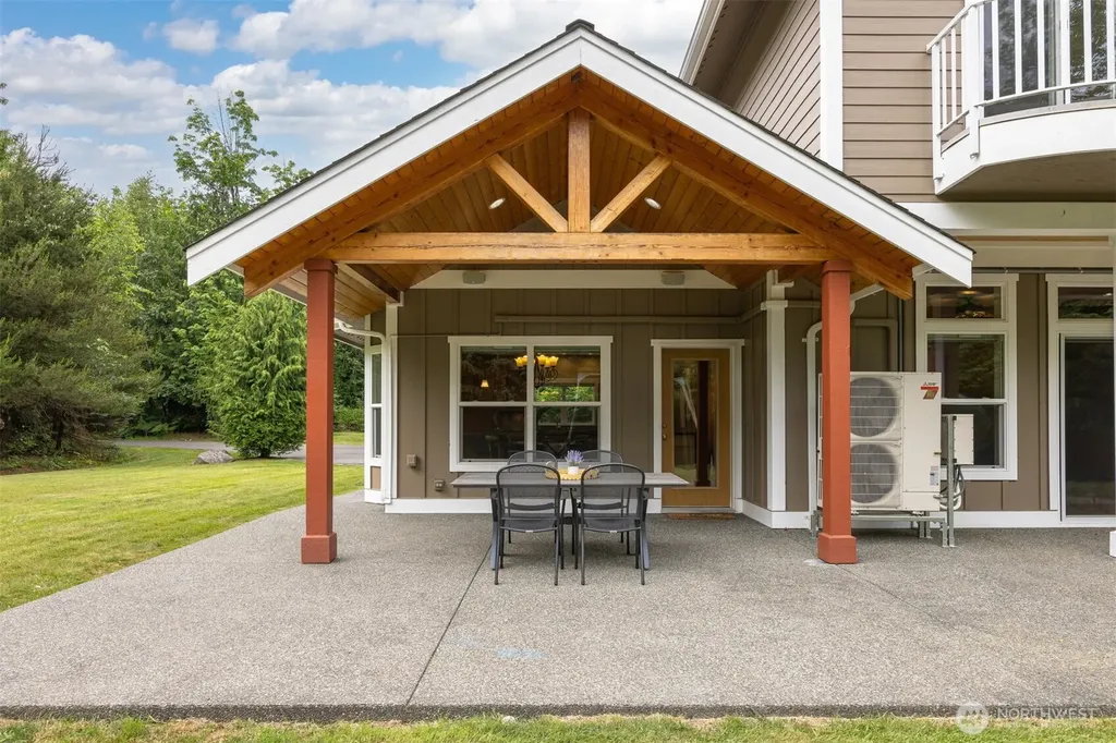 9580 Freedom Place Blaine WA 98230