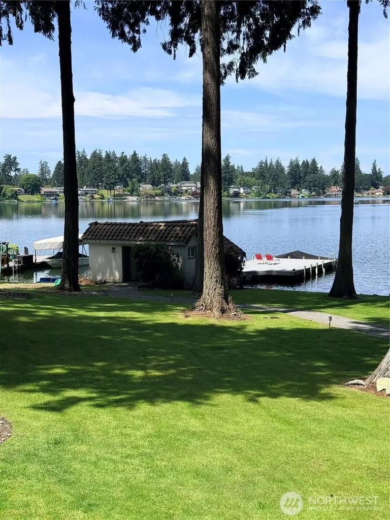 7201 Holly Hedge Lane SW Lakewood WA 98499