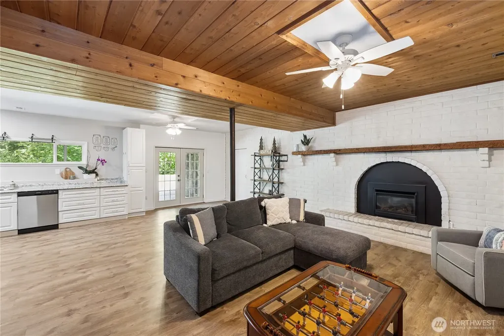 13227 Lake Kathleen Road SE Renton WA 98059