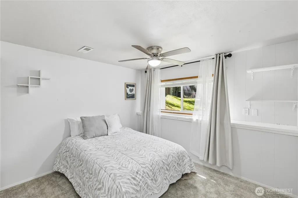 13227 Lake Kathleen Road SE Renton WA 98059