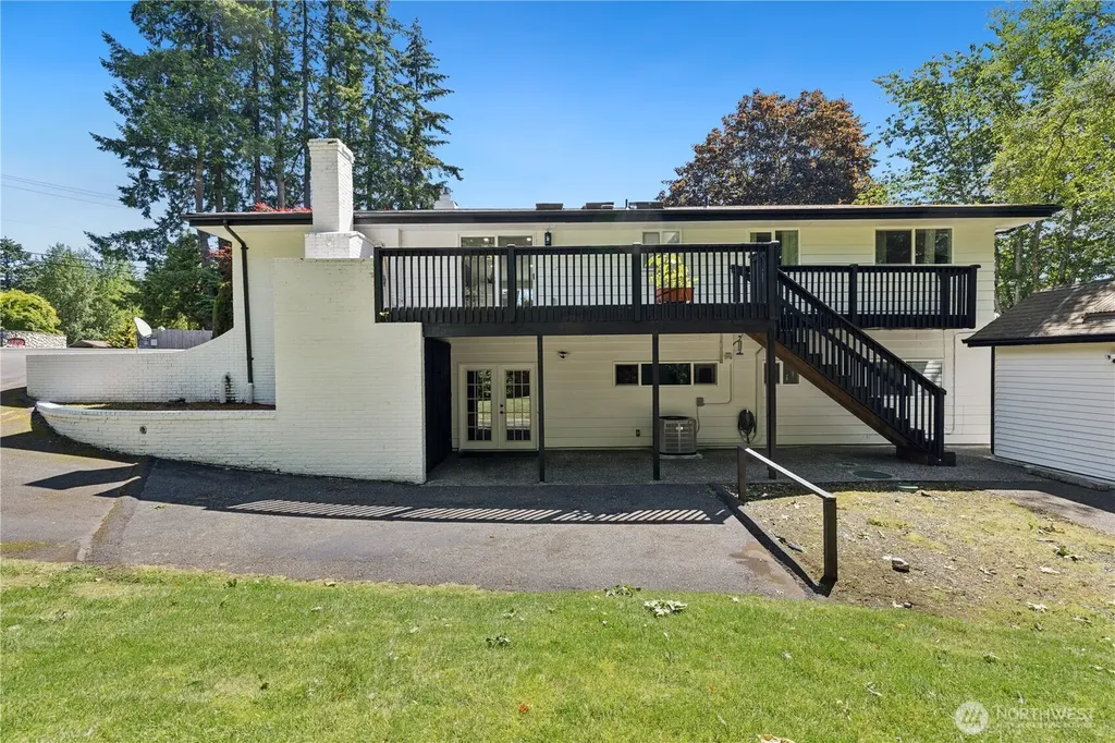 13227 Lake Kathleen Road SE Renton WA 98059