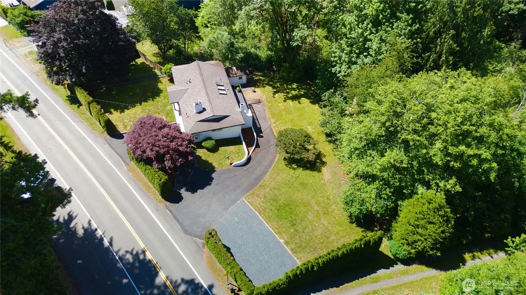 13227 Lake Kathleen Road SE Renton WA 98059