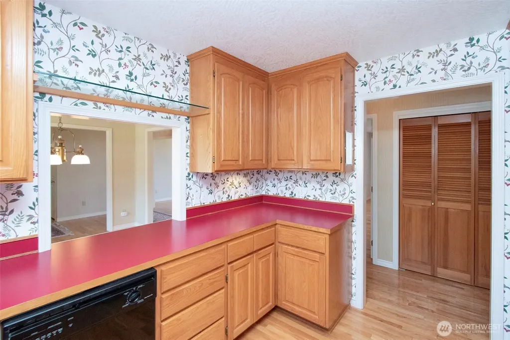2015 W 7th Street Port Angeles WA 98363