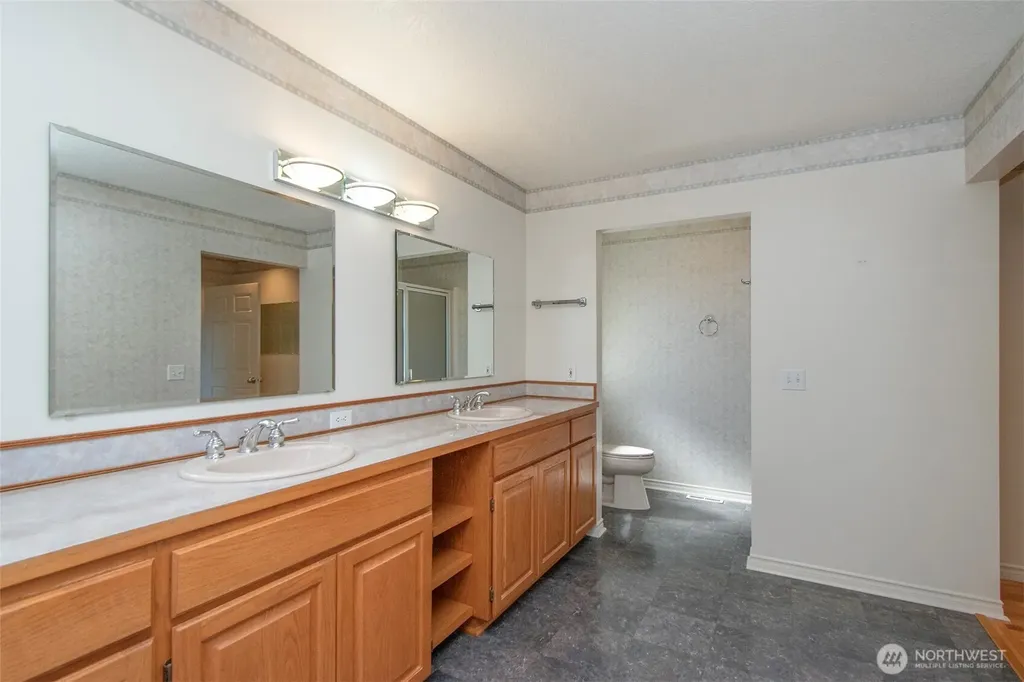 2015 W 7th Street Port Angeles WA 98363