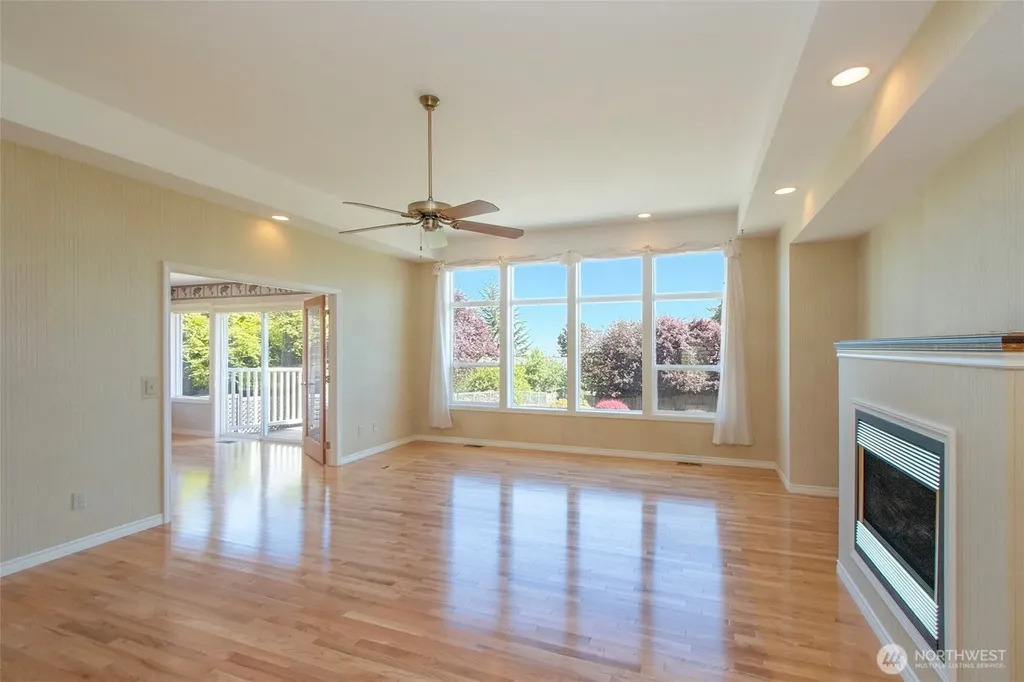 2015 W 7th Street Port Angeles WA 98363
