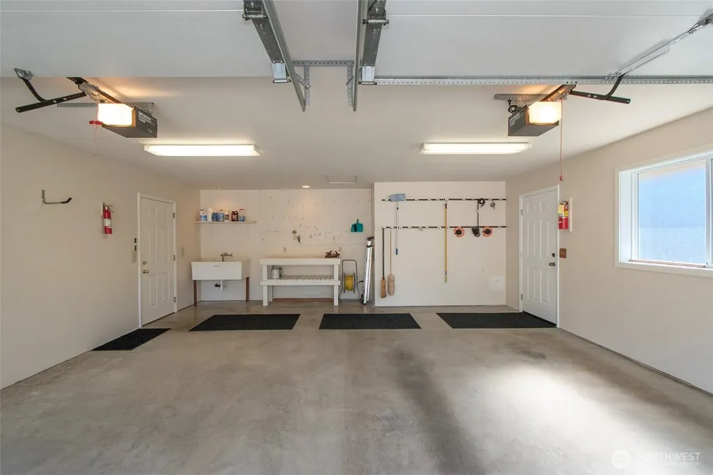 2015 W 7th Street Port Angeles WA 98363