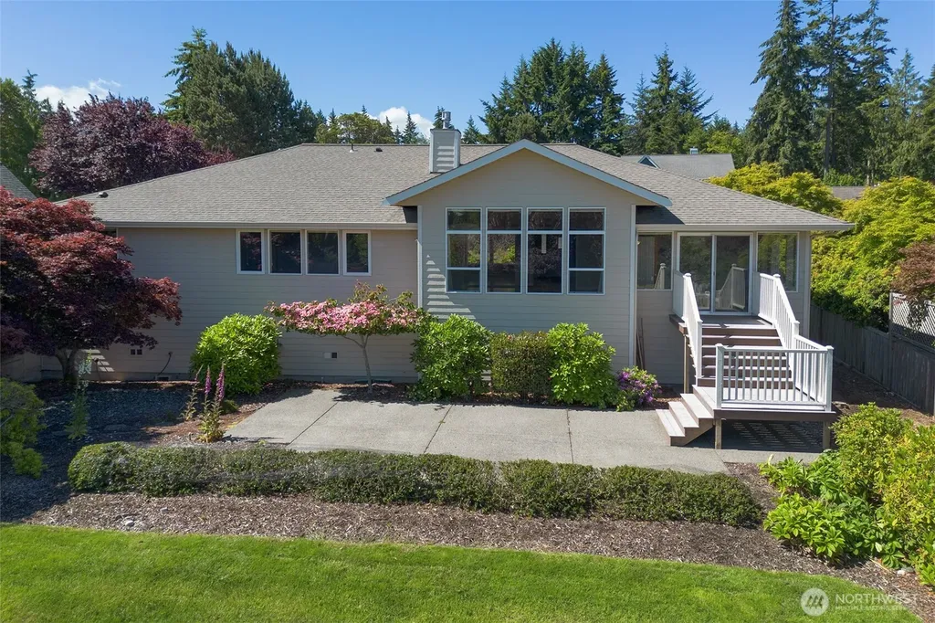 2015 W 7th Street Port Angeles WA 98363