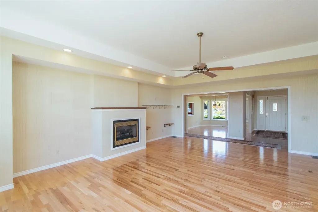2015 W 7th Street Port Angeles WA 98363