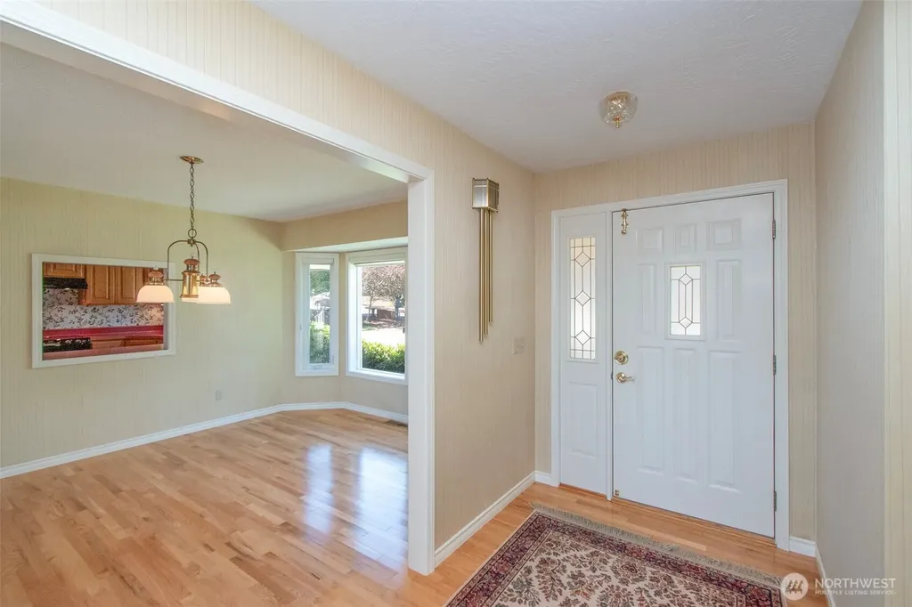 2015 W 7th Street Port Angeles WA 98363