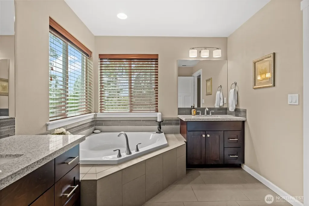 9328 74th Avenue NW Gig Harbor WA 98332