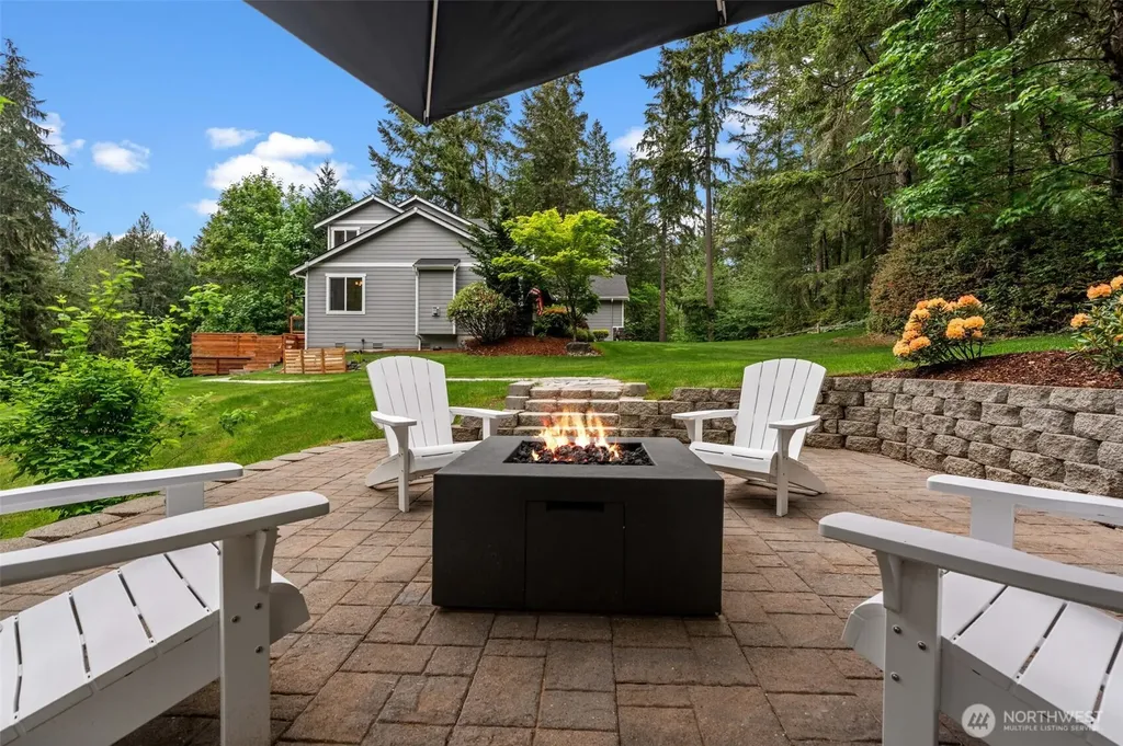 9328 74th Avenue NW Gig Harbor WA 98332