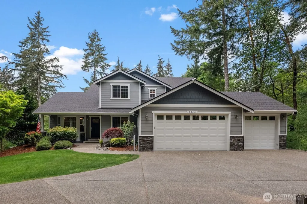 9328 74th Avenue NW Gig Harbor WA 98332