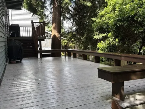 22121 4th Avenue SE Bothell WA 98021