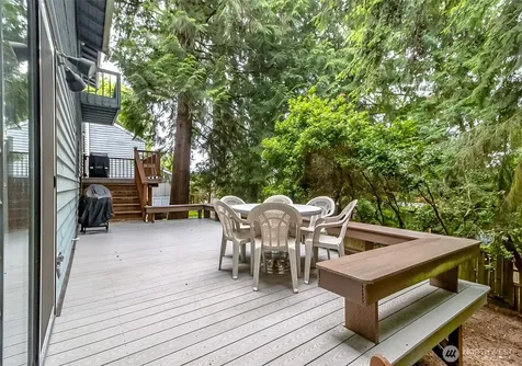 22121 4th Avenue SE Bothell WA 98021