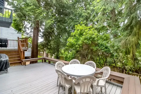 22121 4th Avenue SE Bothell WA 98021